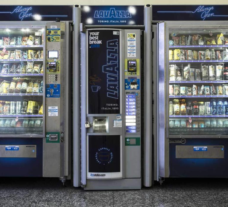 progetti ivs group - area break aeroporto ivs italia - your best break - ivs caffè - ivs group - ivs distributore snack - ivs macchinette automatiche - distributori automatici caffé - bevande